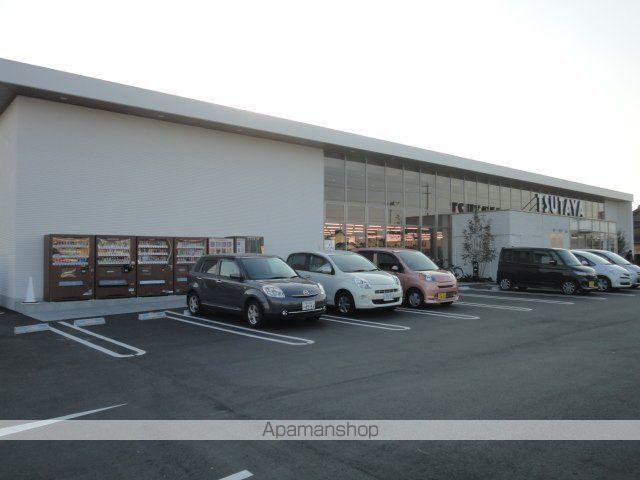 その他　ツタヤ新涯店（ＣＤ・ＤＶＤレンタル）（その他）まで500m