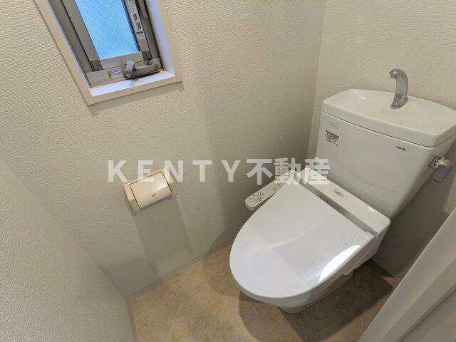 トイレ　落ち着いたトイレです