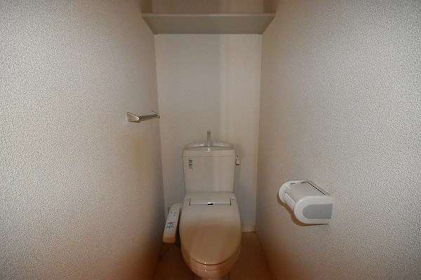 トイレ　★温水洗浄便座トイレ★