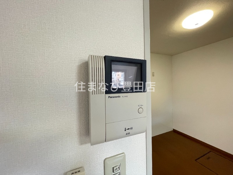 セキュリティ　別室同型写真