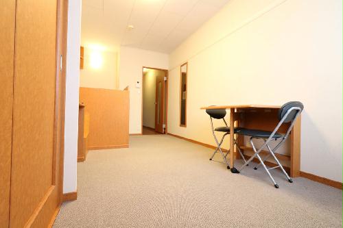 居室・リビング　退寮をお考えの方には家具家電付きがおススメ！