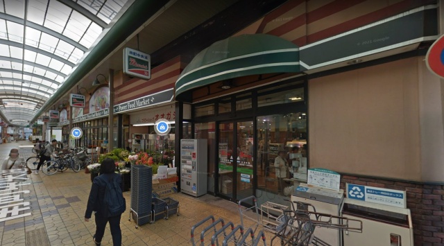 スーパー　（株）銀ビルストアー　ボンマルシェ姫路店（スーパー）まで300m