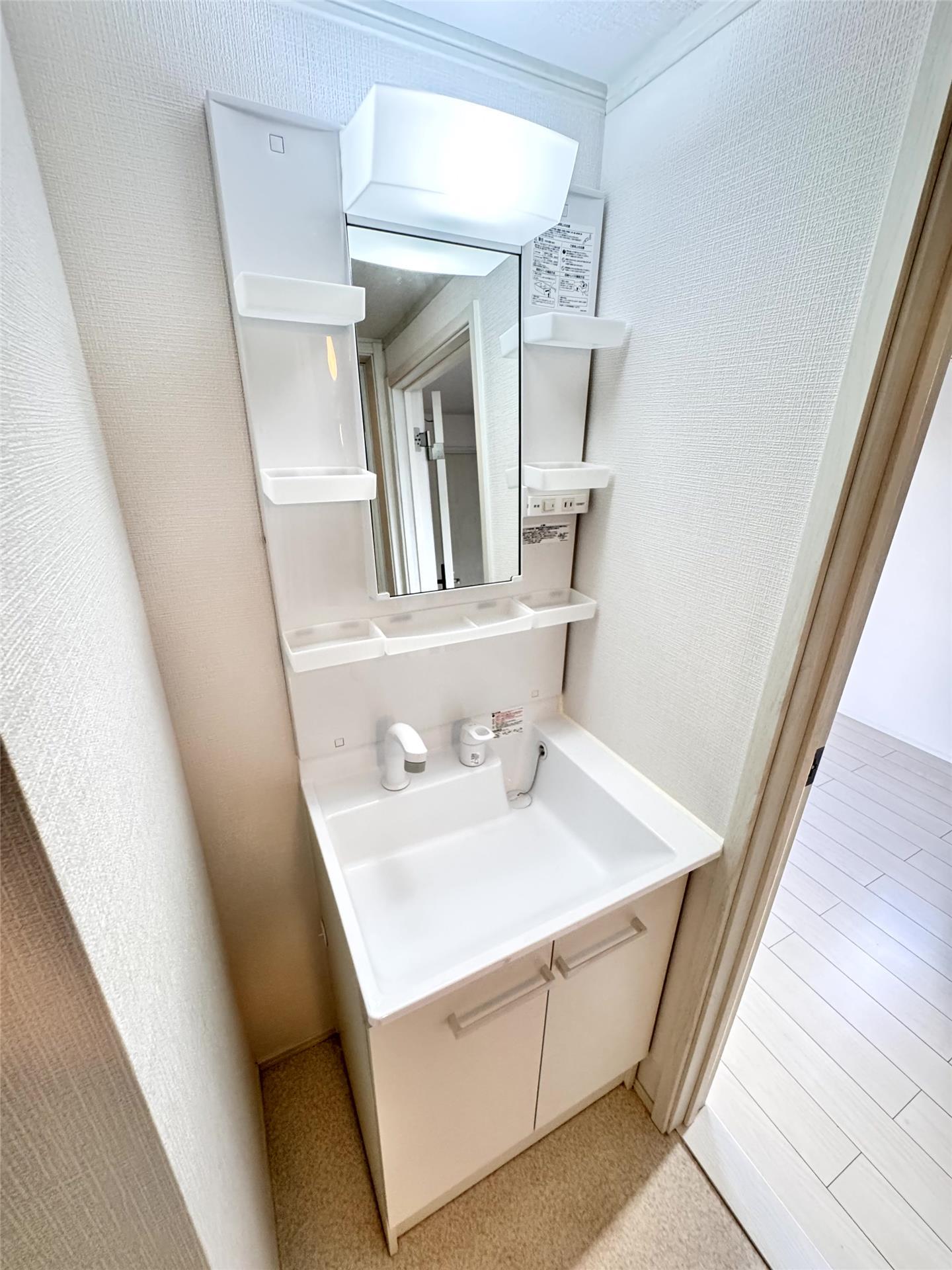 洗面設備　別のお部屋のお写真です