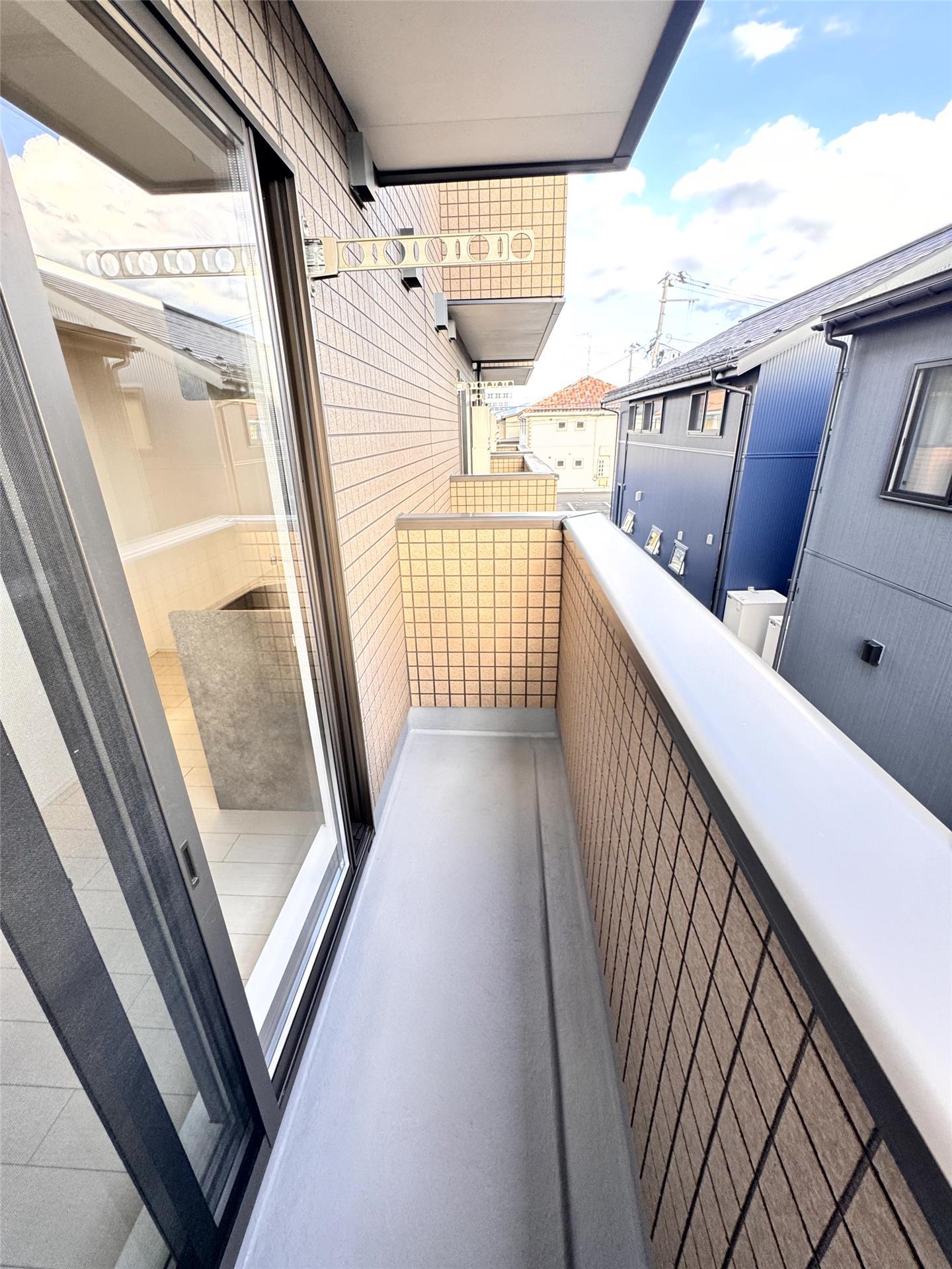 バルコニー　別のお部屋のお写真です