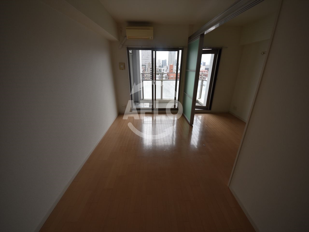 居室・リビング　セイワパレス大手前西　リビング