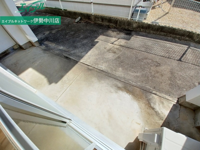 庭　別部屋同型写真