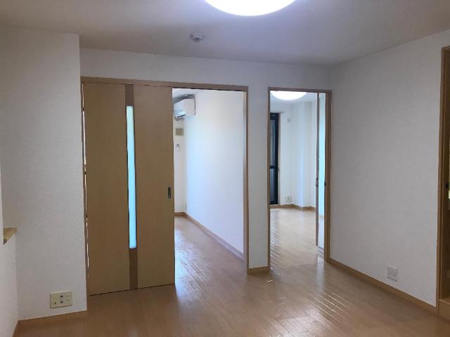 居室・リビング　リビング