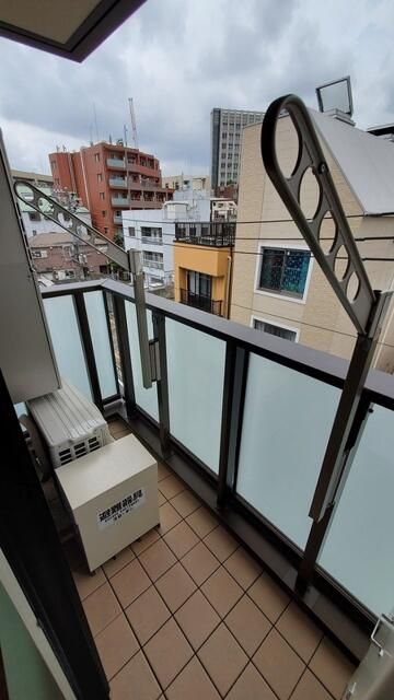 バルコニー　広々としたバルコニーです