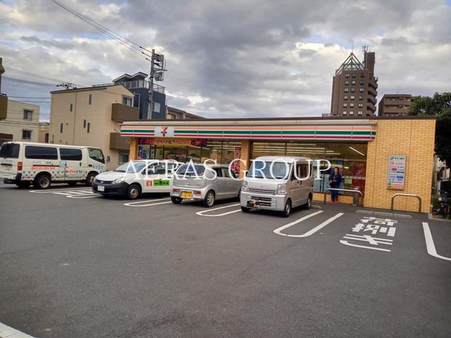 コンビニ　セブンイレブン浦安当代島1丁目店（コンビニ）まで566m