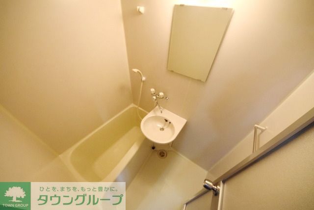 バス・シャワールーム　NULL