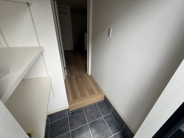プチメゾン有井の玄関写真