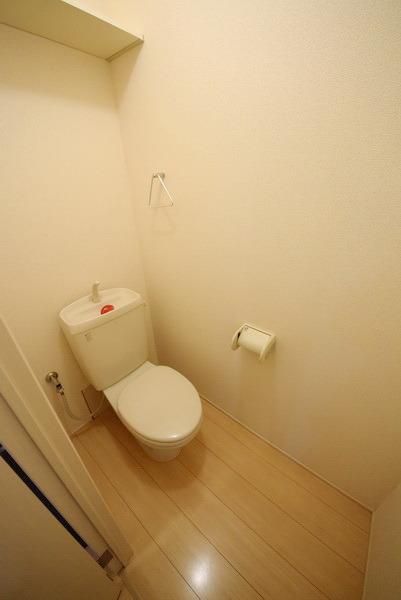 トイレ　洗浄便座設置可能なトイレ