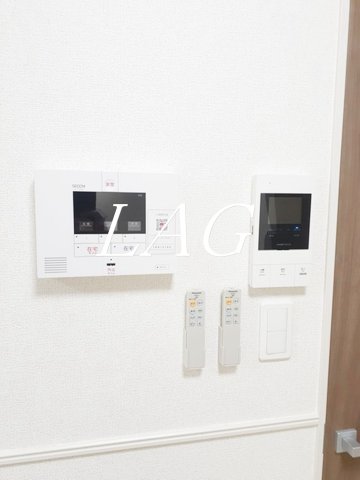 セキュリティ　モニター付きインターホンです。