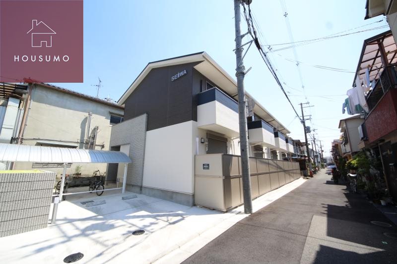 建物外観　落ち着いた雰囲気の外観です