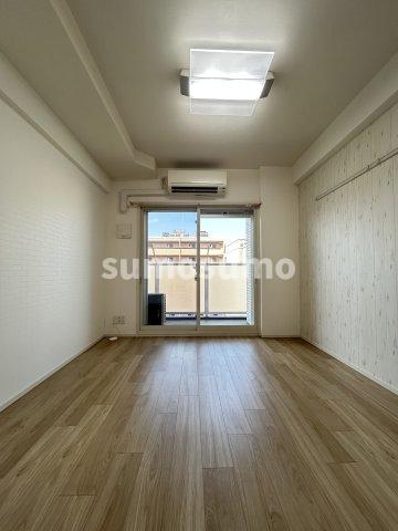 居室・リビング　居間です