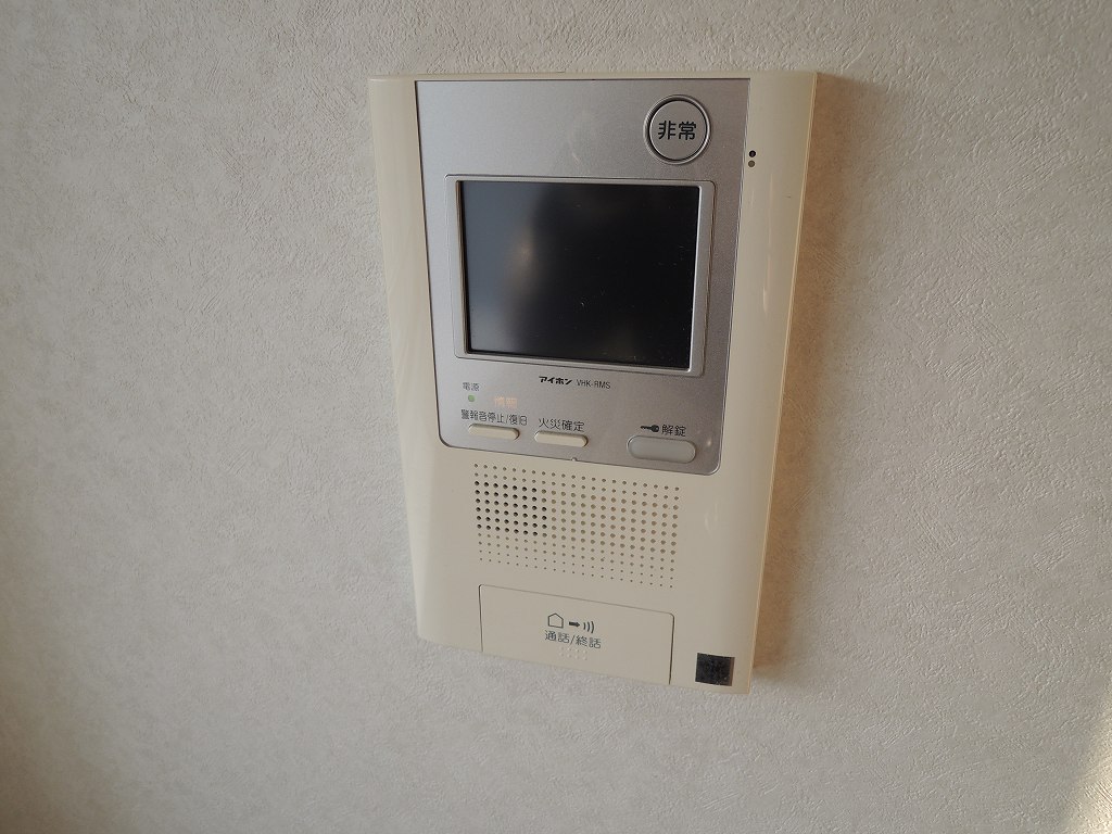 セキュリティ　TVモニター付きインターホンです。※同物件参考写真です。