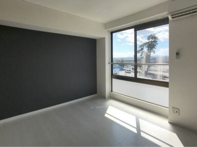 居室・リビング　図面と現状に相違がある場合には現状を優先