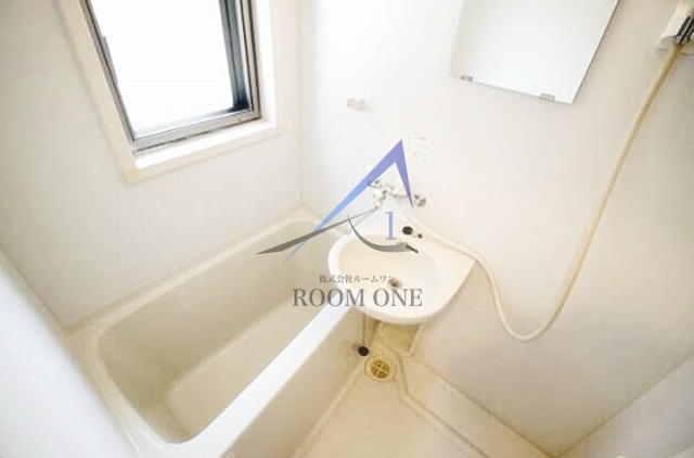 バス・シャワールーム　お風呂です。