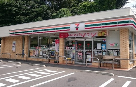 コンビニ　セブンイレブン 座間入谷東3丁目店（コンビニ）まで257m