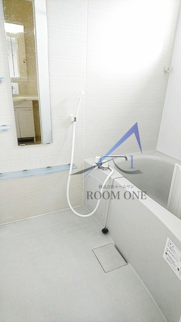 バス・シャワールーム　お風呂です。