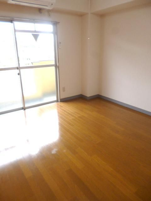 居室・リビング　★お部屋探しは、タウンハウジング多摩センター店へ★