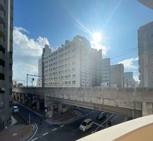 眺望　※画像は３１２号室南側からの明るい採光