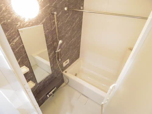 バス・シャワールーム　バスルーム