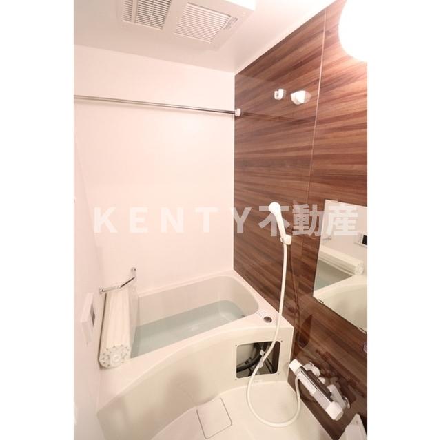 バス・シャワールーム　お風呂で日々の疲れを落としましょう