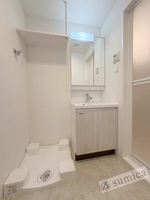 洗面設備　洗面脱衣所付き！独立洗面台が便利です♪♪