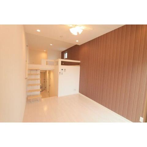 居室・リビング　室内