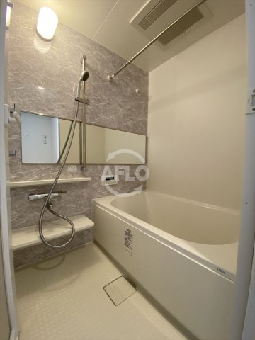 バス・シャワールーム　Vert soleil真田山　浴室