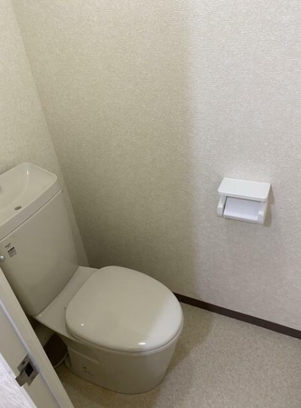 トイレ　洋式トイレ☆温水洗浄便座付トイレ☆