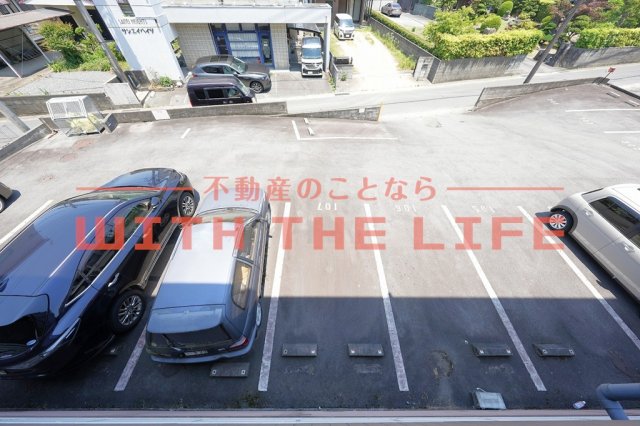 駐車場　駐車場完備です