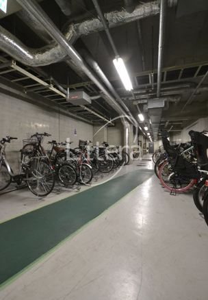 駐車場　駐輪場