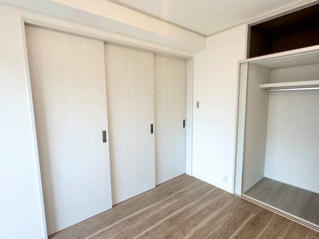 収納　参考写真（別部屋フルリニューアル時）