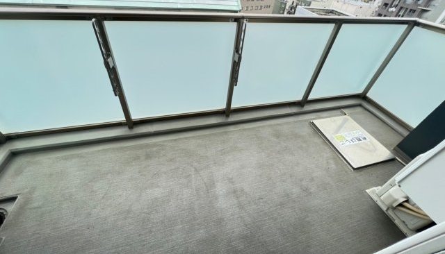 バルコニー　お洗濯にも便利なバルコニー付き
