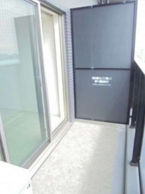 バルコニー　別部屋同仕様タイプ