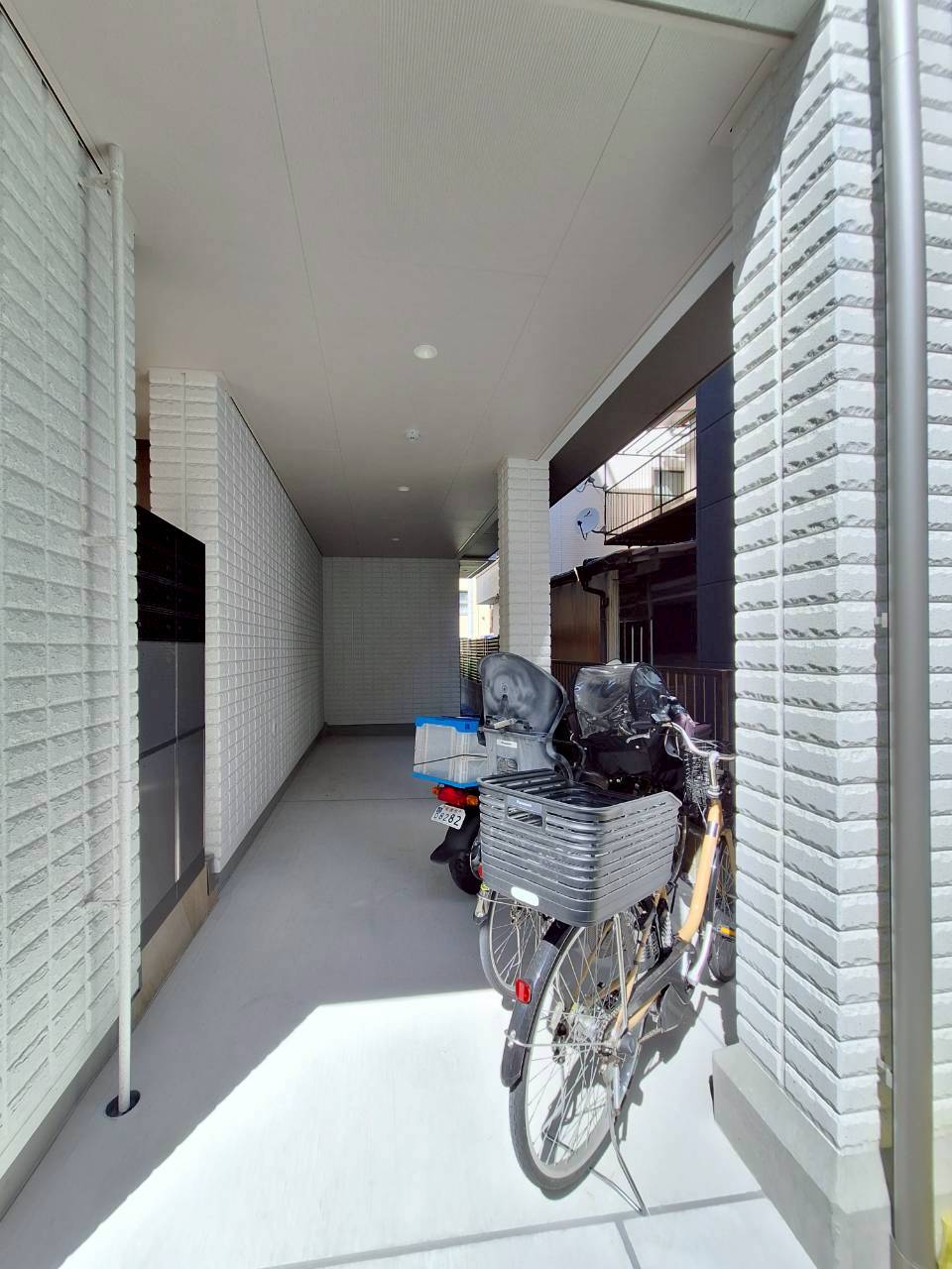 ロビー　★駐輪場★