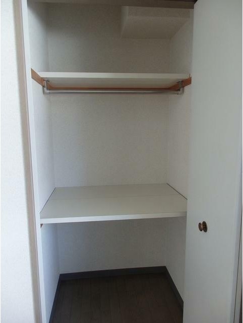 収納　お荷物の多い方でも安心のクローゼット付き♪
