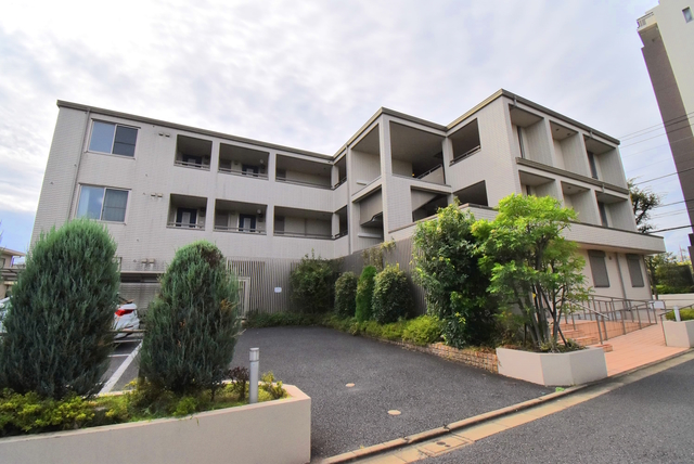 建物外観　６０歳以上限定！旭化成の高齢者向け安心賃貸住宅♪