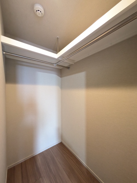 収納　たっぷり収納ウォークインクローゼット☆彡