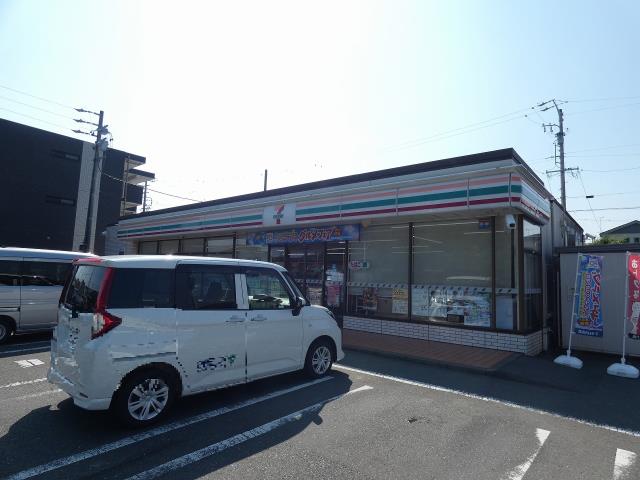 コンビニ　セブン－イレブン磐田新貝店（コンビニ）まで306m