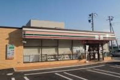 コンビニ　セブン－イレブン朝霞厚生病院前店（コンビニ）まで766m