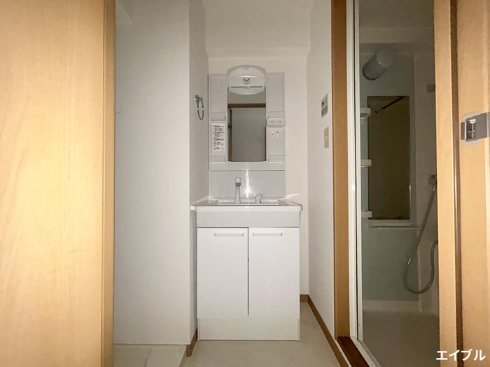 洗面設備　同じ部屋タイプの別部屋の写真です。現況と異なる場合は現況を優