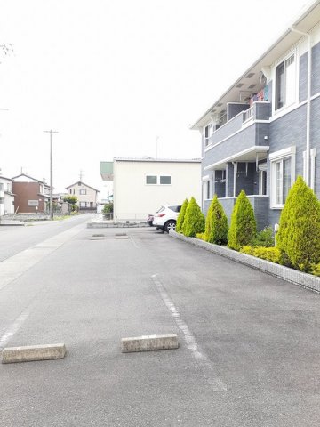 駐車場　駐車場完備です