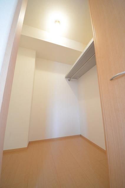 収納　別部屋参考写真
