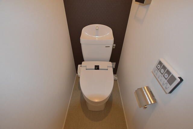 トイレ　清潔感のあるトイレです