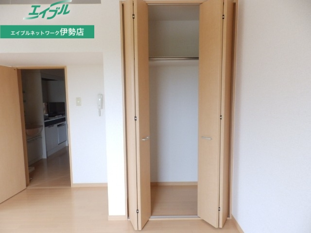 収納　同型タイプ