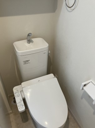 トイレ　別部屋参照写真