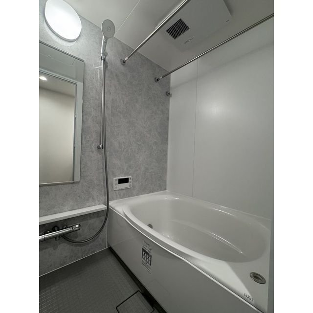 バス・シャワールーム　別部屋参考写真